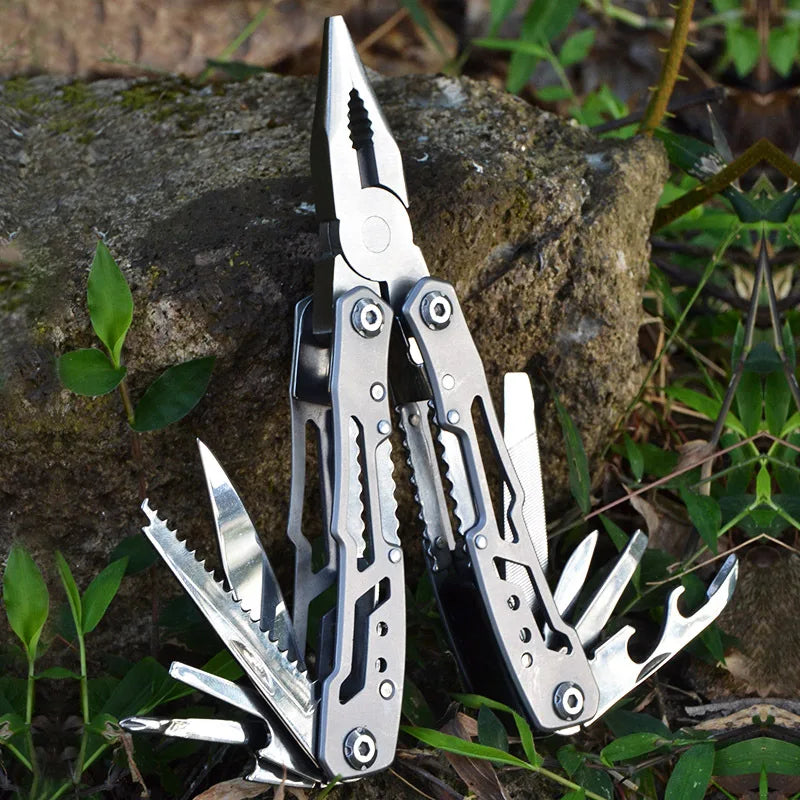 Folding Multitool Pliers