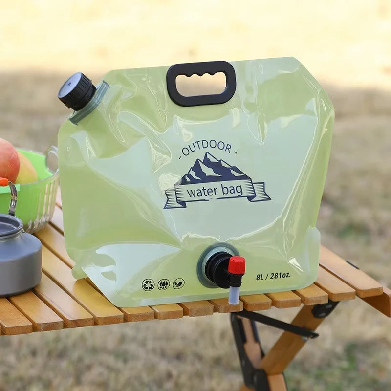 Collapsible Water Carrier
